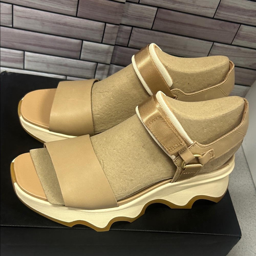 New NWT Sorel Kinetic Impact Y-Strap High Sandal Women's size 12 Honest Beige/Ho - Picture 8 of 9